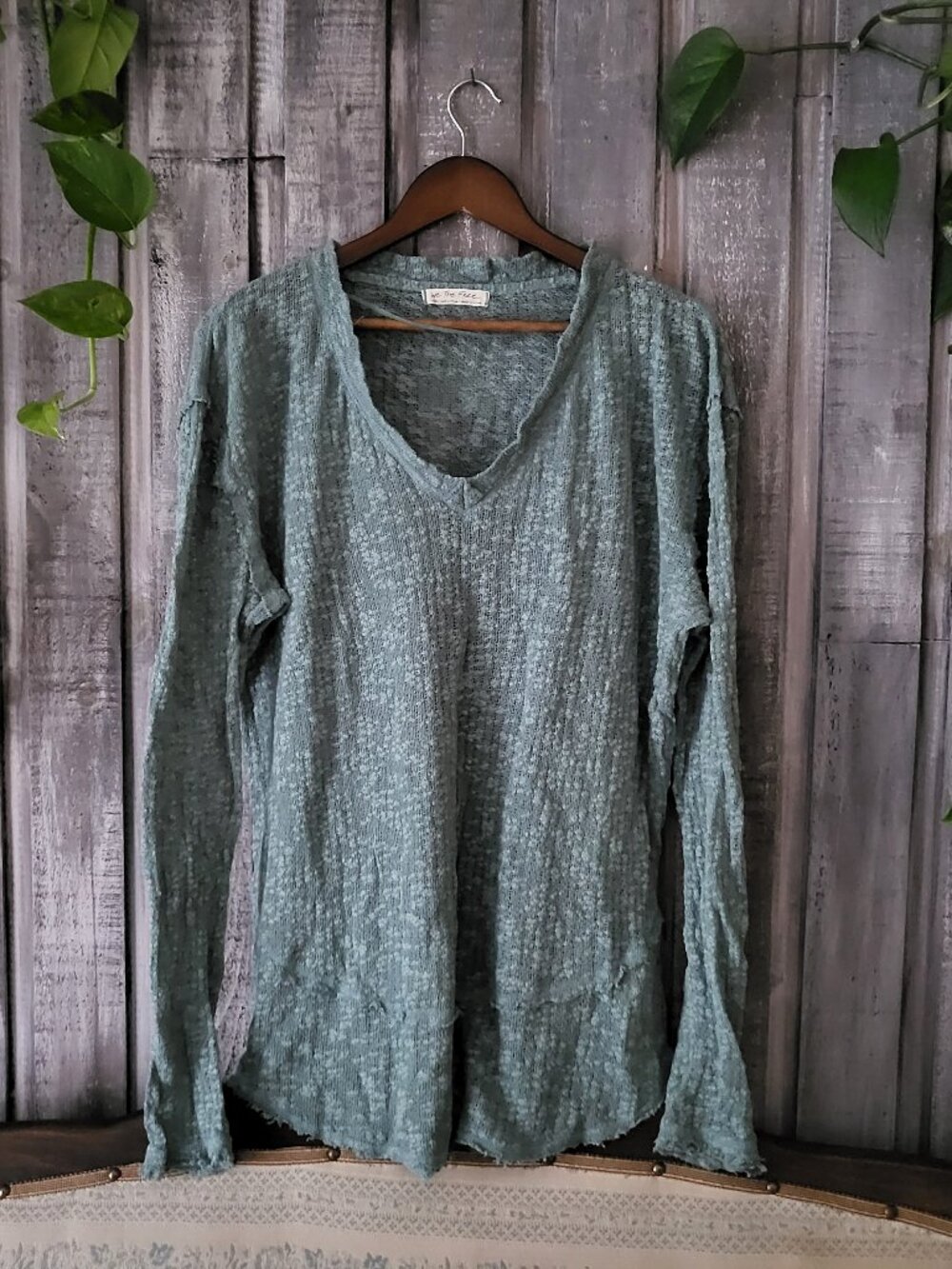 We The Free People My Only Sunshine Green 100% Cotton V-Neck Top